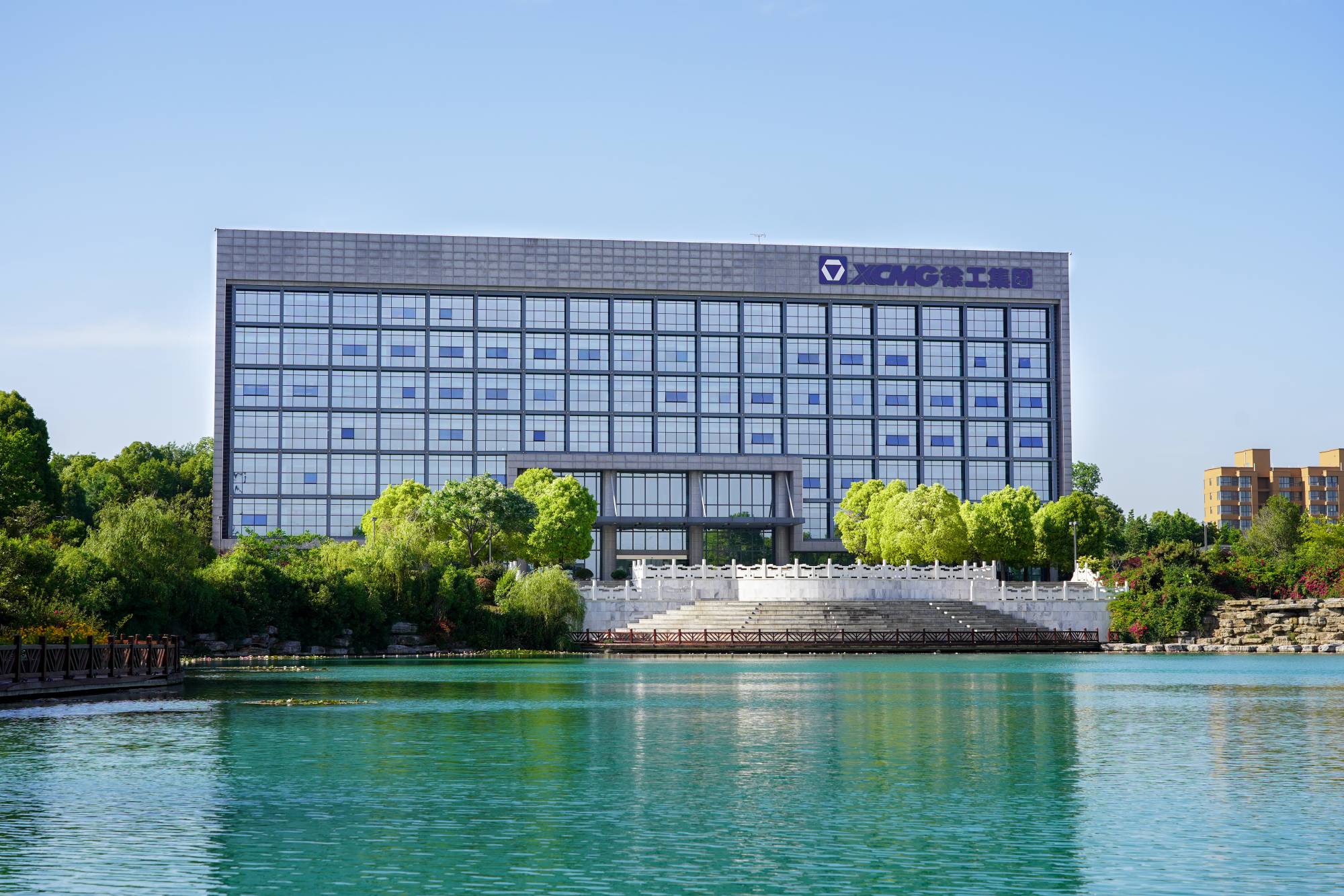 pp电子机械(000425.SZ)吸收合并pp电子有限旗下所有资产，，，，，乐成完成整体上市