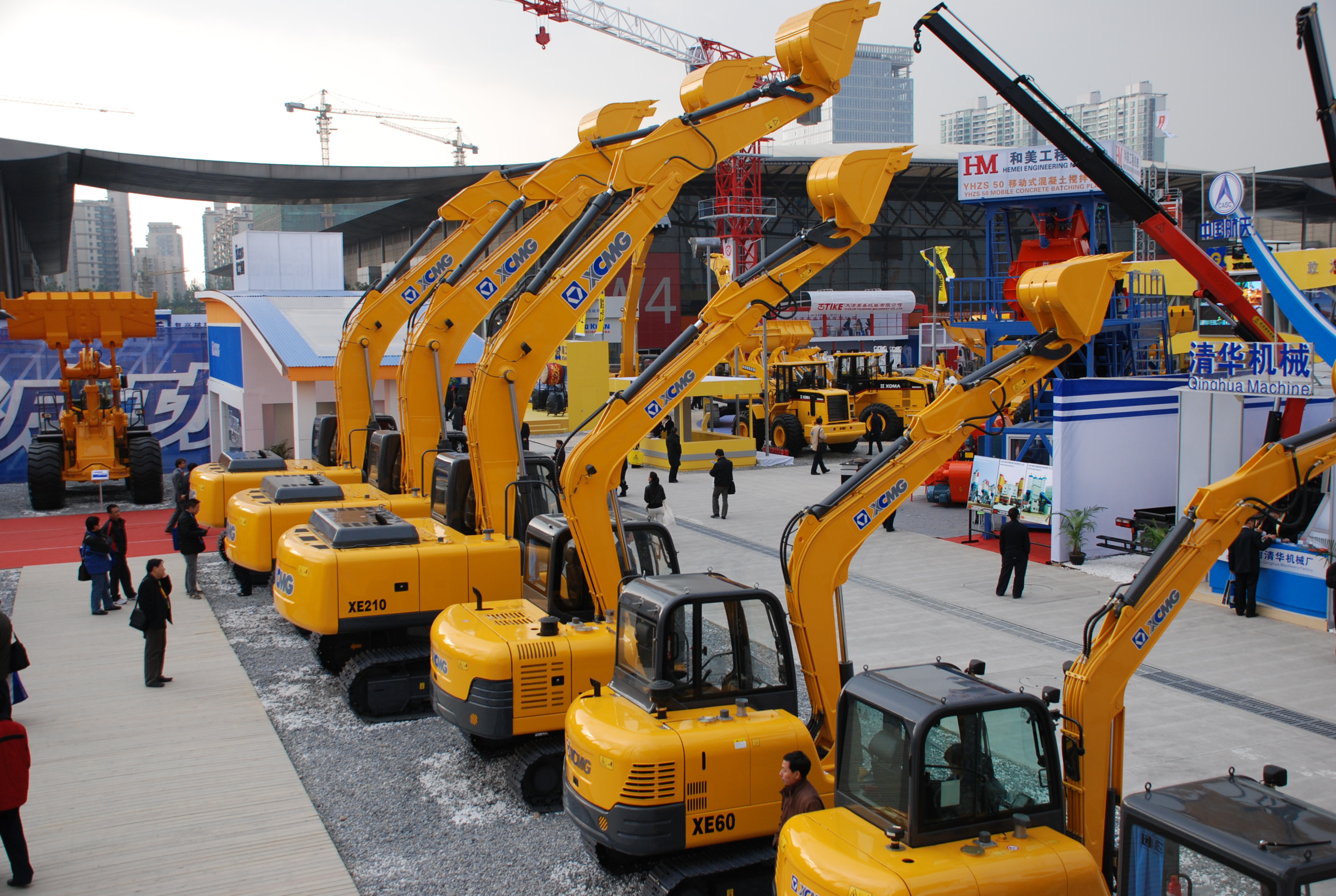 pp电子与凯雷投资集团揭晓联合声明终止相助，，，，，自力举行重组；；；；；；；是年，，，，，pp电子与卡特彼勒终止相助，，，，，独资建设徐州pp电子挖掘机械有限公司