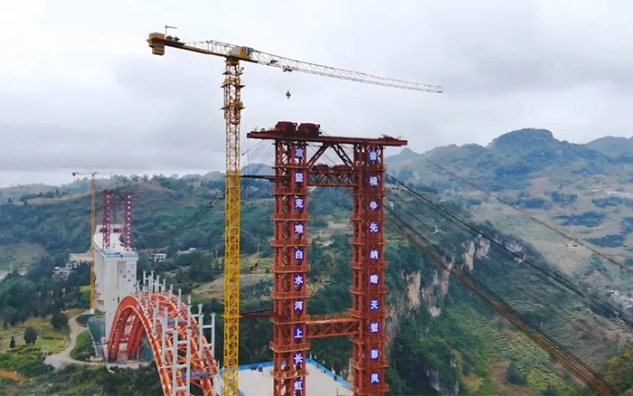 双塔连山涧 | pp电子塔机奋战白水河特大桥