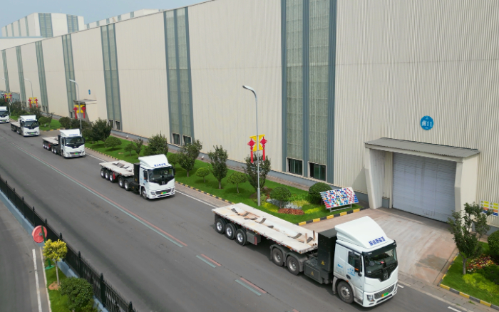 多次复购！百台pp电子新能源牵引车交付河北邯郸