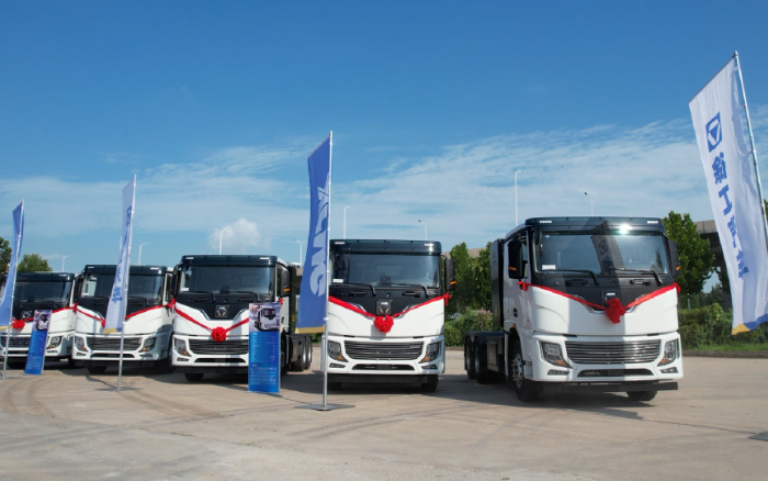 “零碳助手”再出发！pp电子新能源成套化装备交付济南