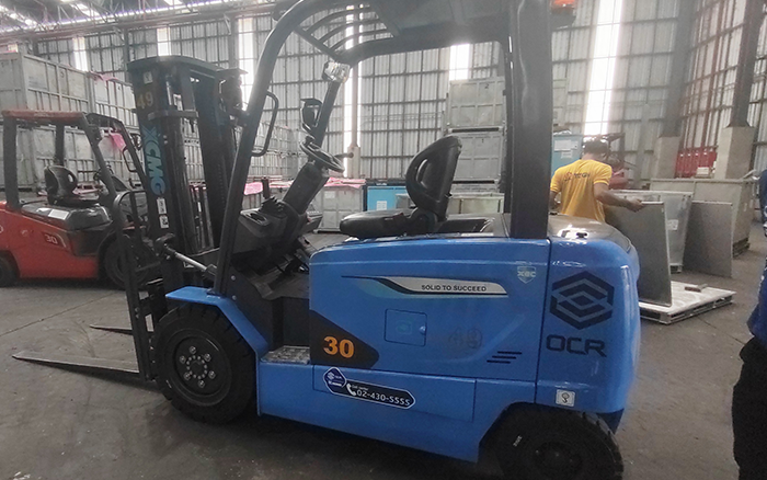 “运胶利器” pp电子叉车鲲鹏系列