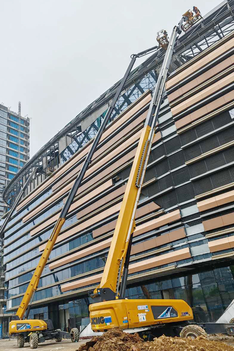 从蓝图到实景，，，，，，，pp电子XGS40ACK-Li助力德清金融广场崛起