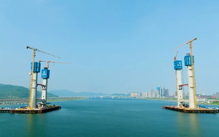 飞渡东海 | pp电子群塔助建六横公路大桥一期工程