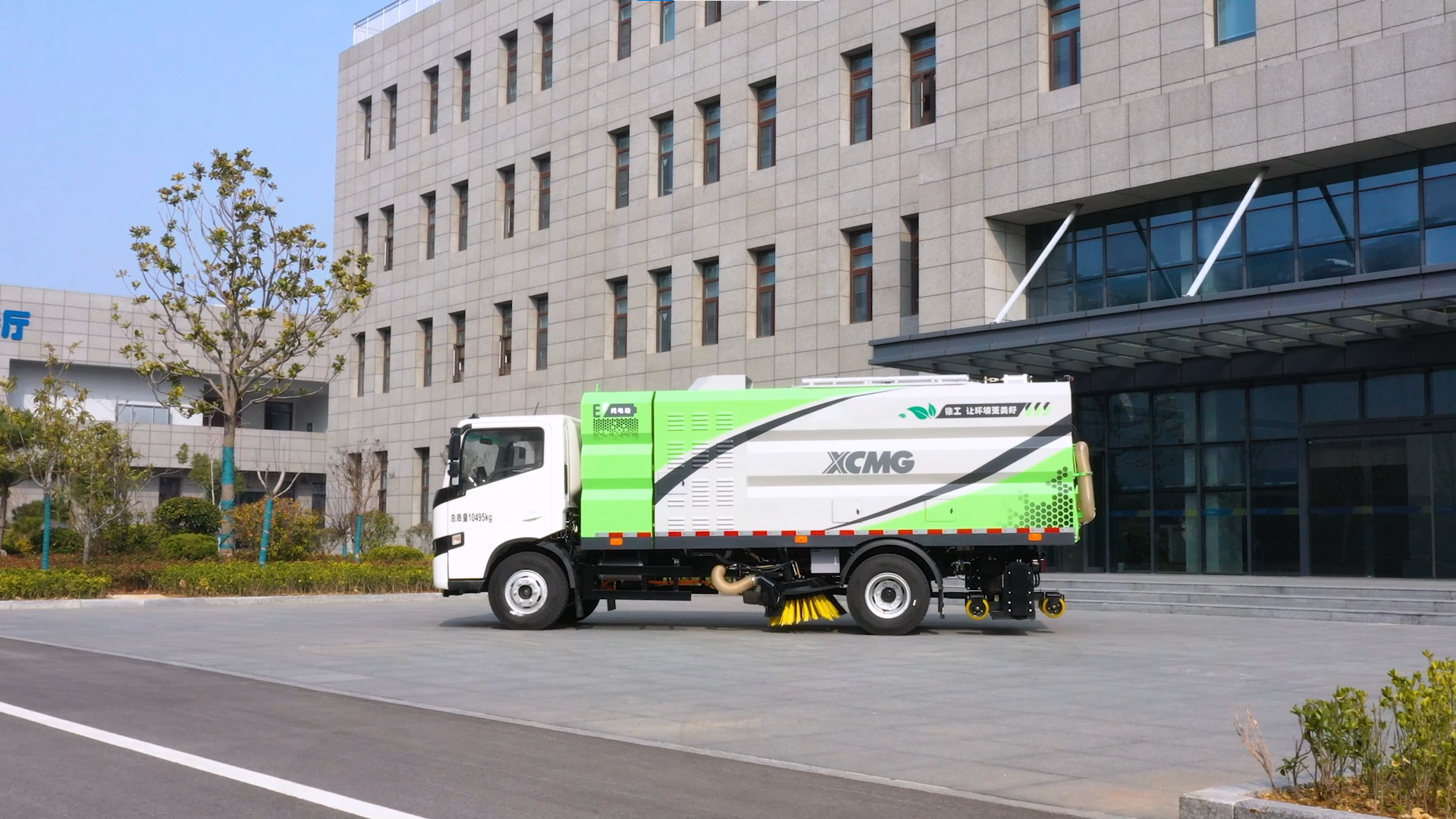 【新品争先看】无惧灰尘挑战，，，，，，pp电子干湿两用吸尘车强势来袭！