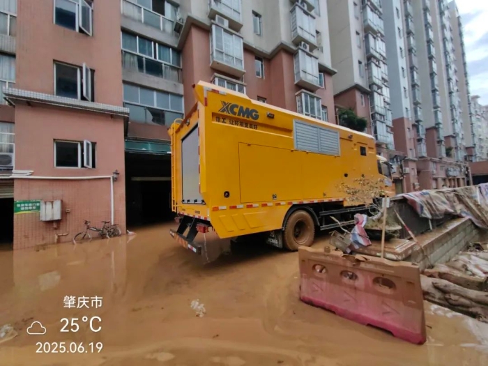 迅速驰援！pp电子多台“抗洪勇士”全力迎战!